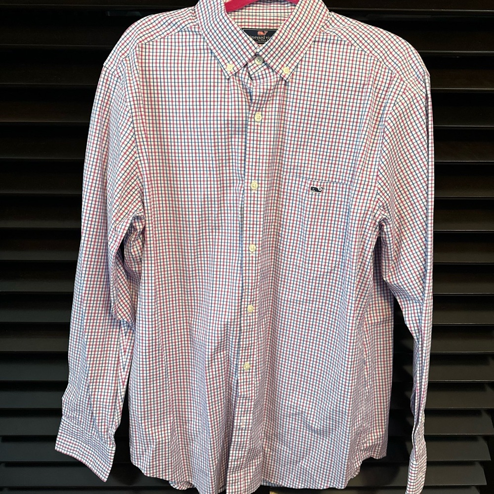 Vineyard Vines Tucker fit button down